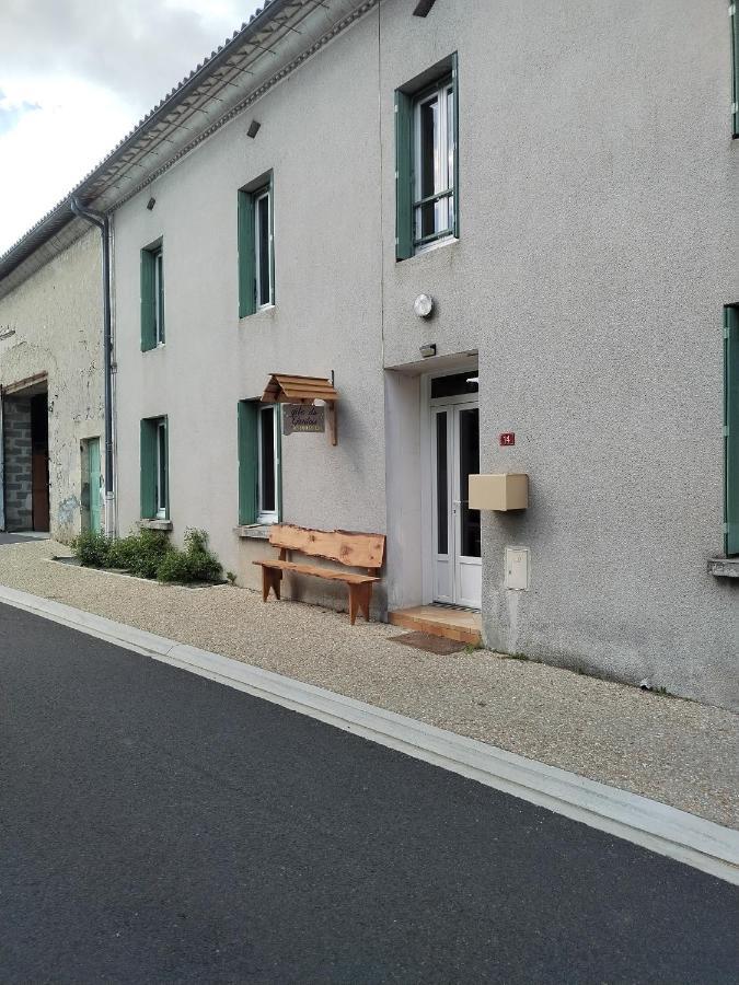 Chambre 2 A 4 Pers Gite Du Gardoir Boresse-et-Martron Εξωτερικό φωτογραφία